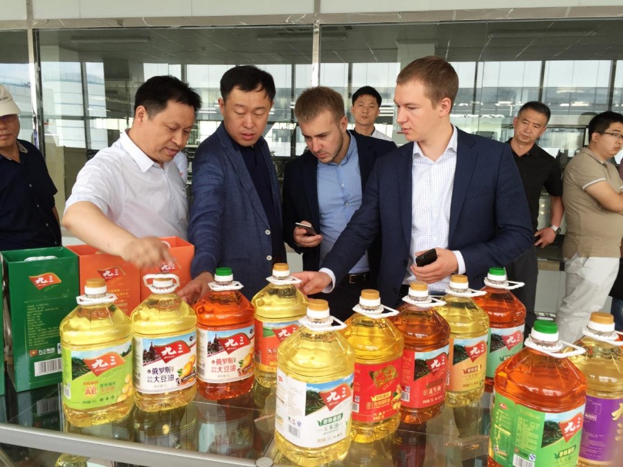 Our company paid a working visit to China to exchange experience and technologies